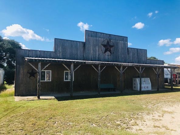 3902 Melancon Rd, Broussard, LA 70518